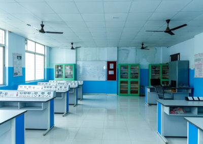 Physics lab At Ashwini International School